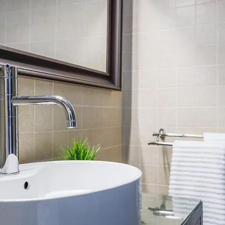 Lägenhet Gran De Ensueno↑calidades 5 Hab 2banos Cádiz