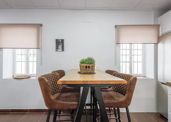 Gran De Ensueno↑calidades 5 Hab 2banos * Cadice